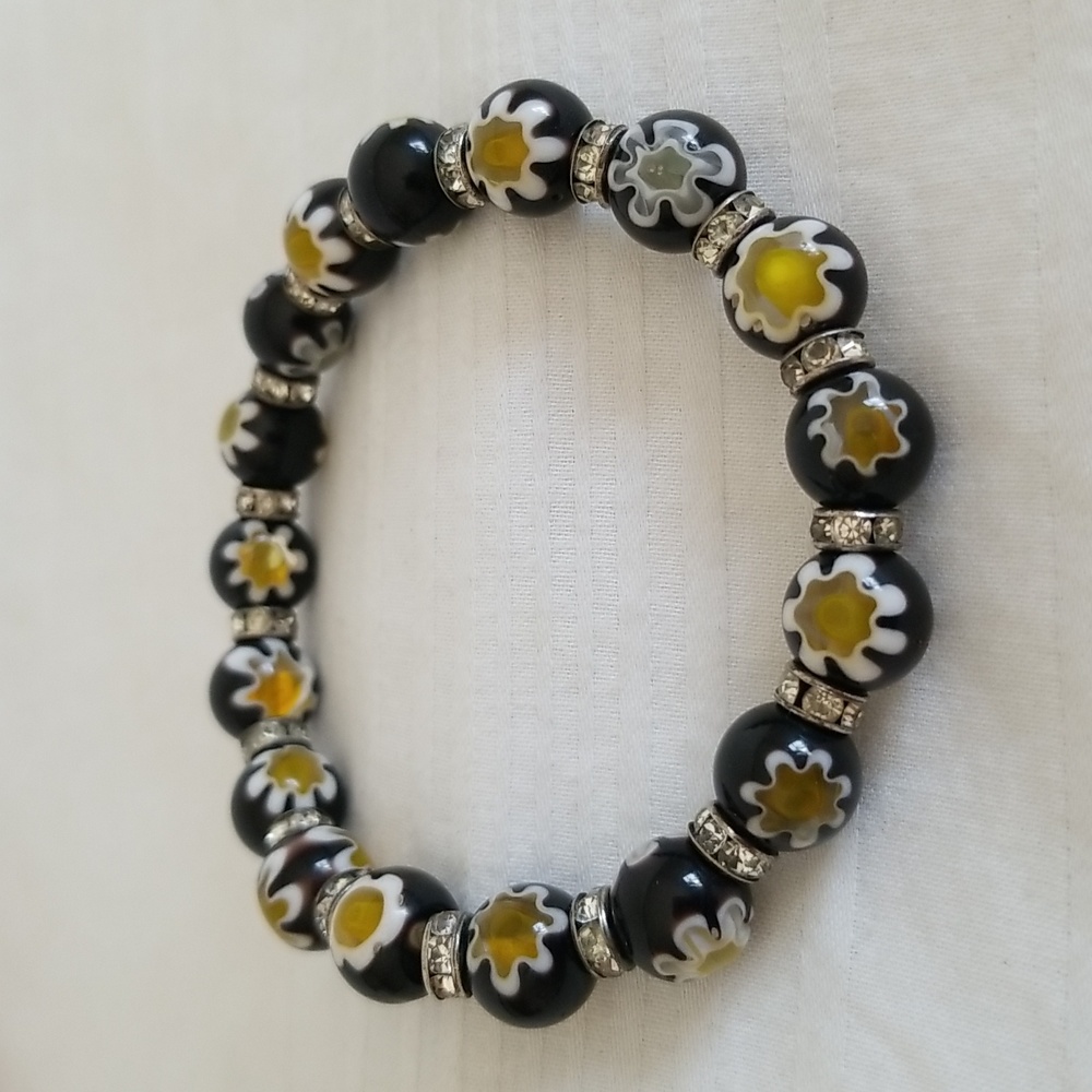 Vintage Silver Glass Daisy Bead Rhinestone Bracelet